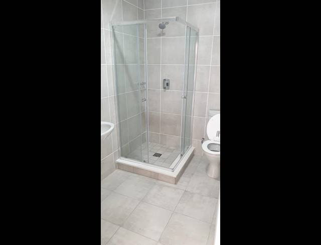 1 BEDROOM PROPERTY TO RENT IN GREENBAY ECO ESTATE
